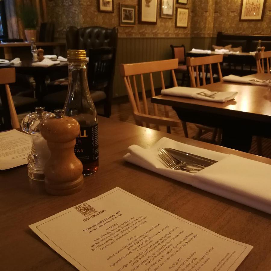 The Red Lion Hawkshaw 호텔 베리 외부 사진